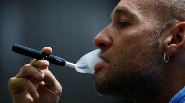 Айкос против сигарет: безопасная альтернатива или маркетинг Основное изображение